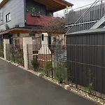 Tiny House Black Pearl Apartment Tettnang