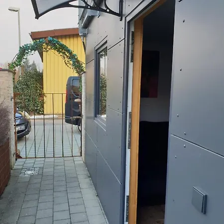 דירה Tiny House Black Pearl *
