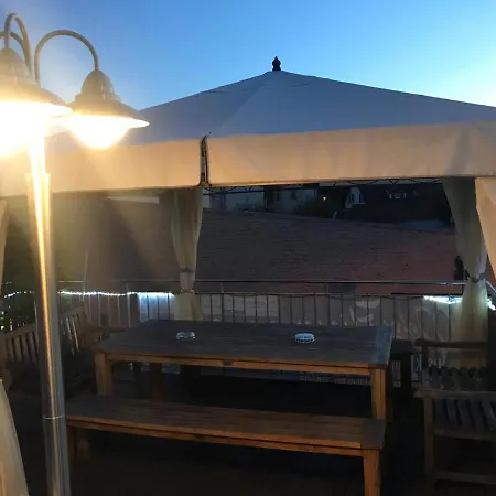 아파트 Tiny House Black Pearl 테트낭