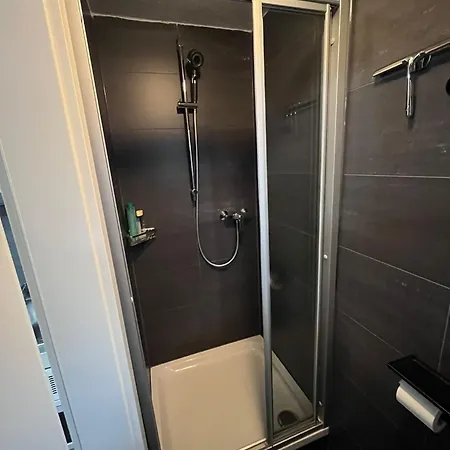 Tiny House Black Pearl Апартаменты *