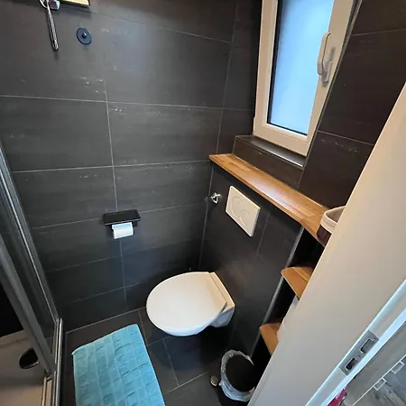 Tiny House Black Pearl * טטנאנג