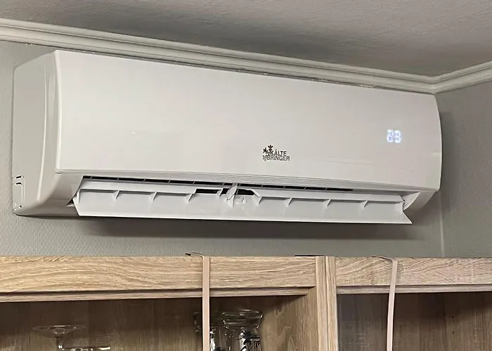 Tiny House Black Pearl